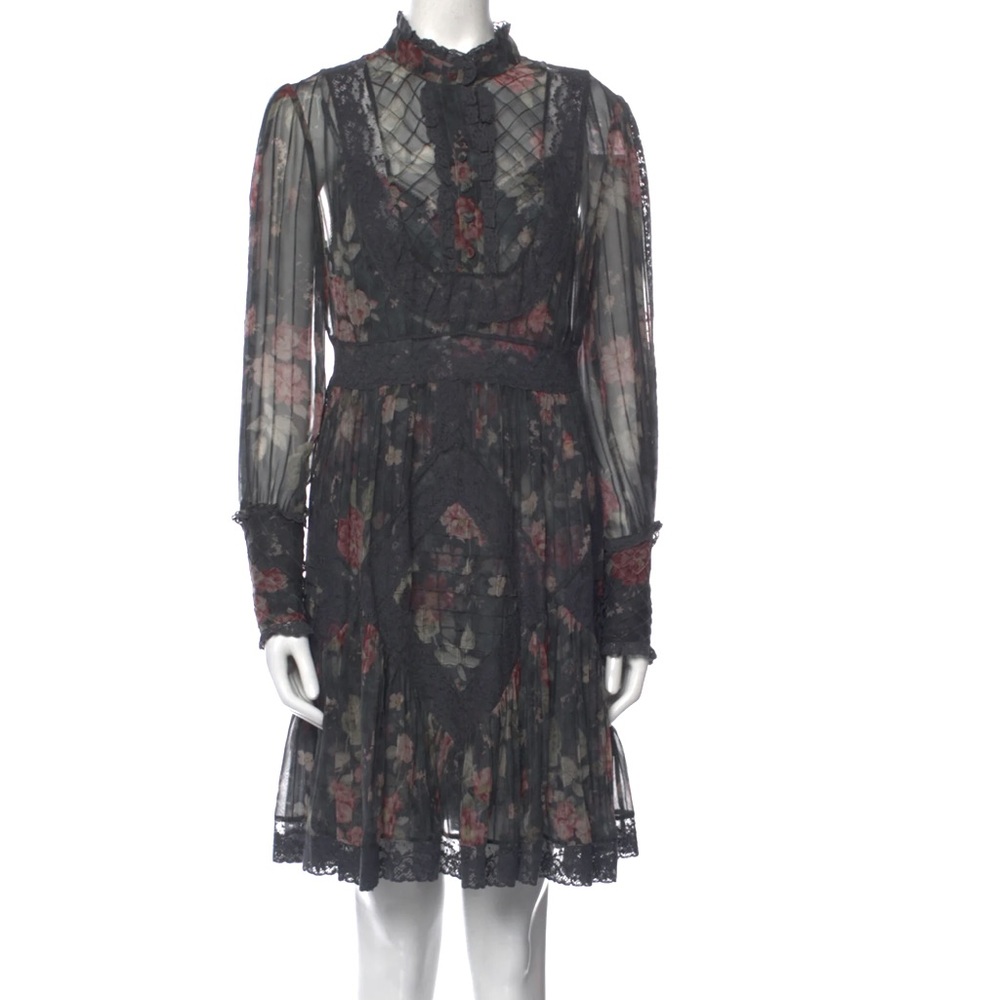 Zimmermann Silk Floral dress with lace details. Size 0. Perfect condition!